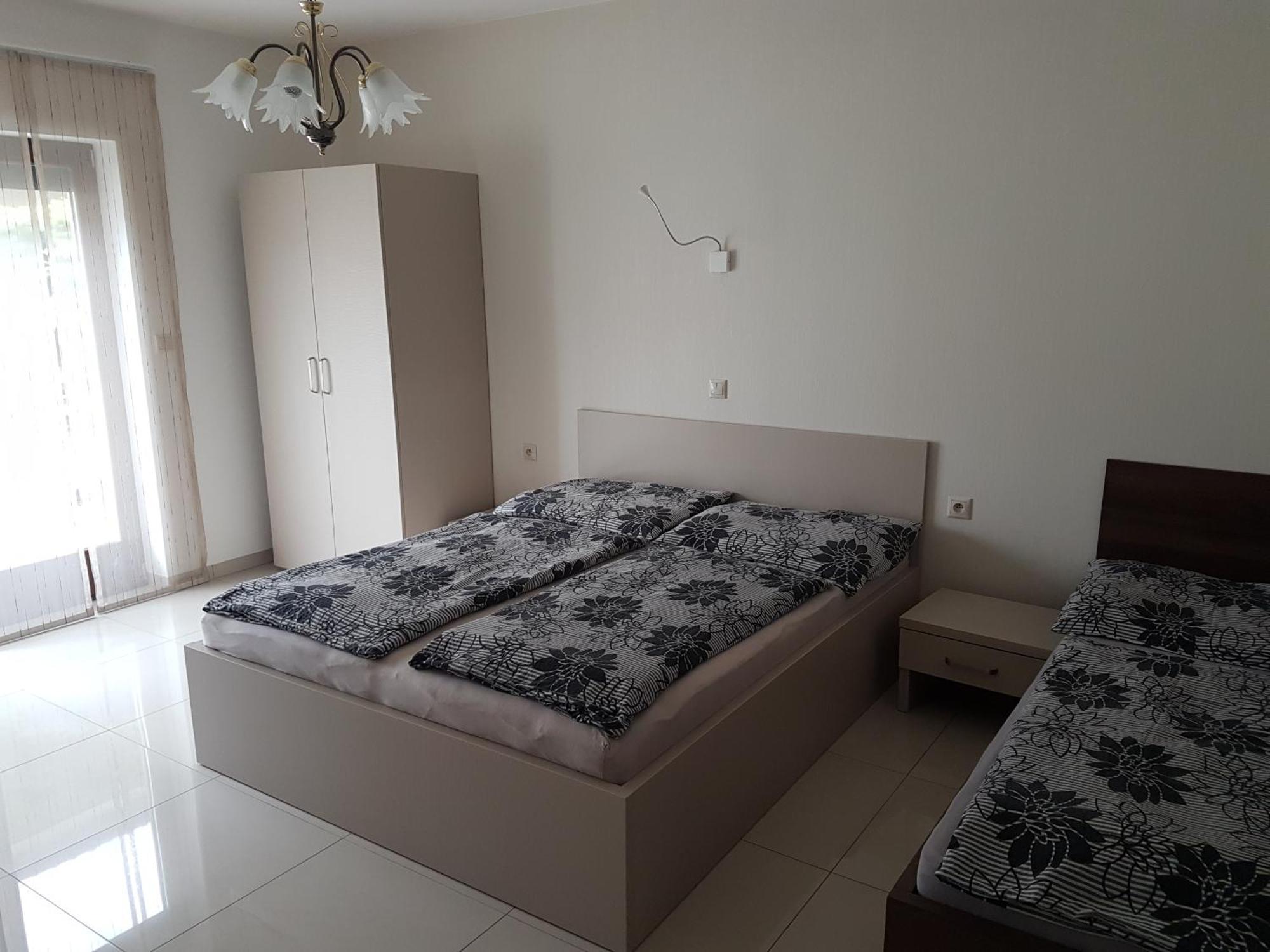 Vila Lexus Velky Meder Ngoại thất bức ảnh